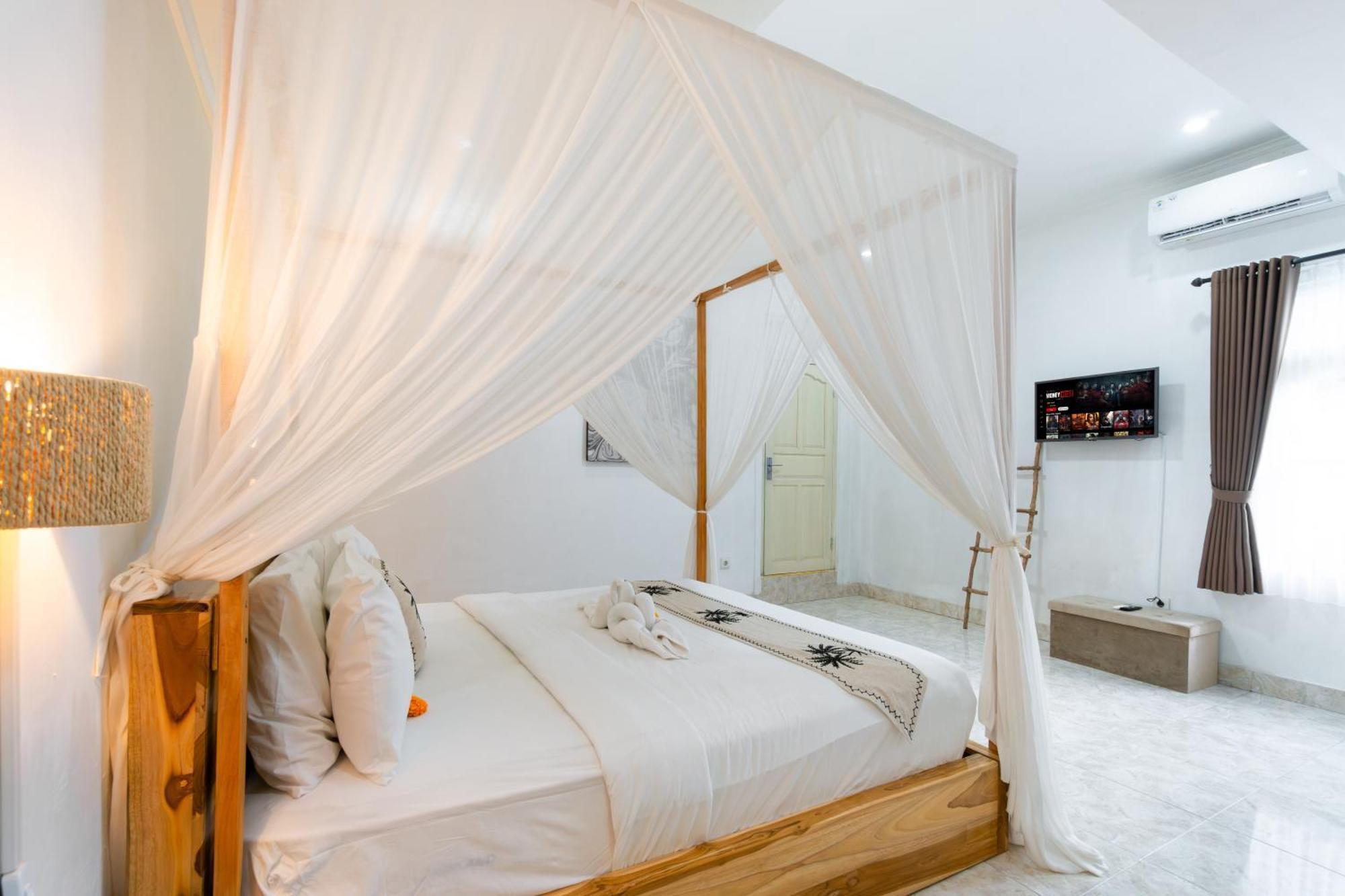 Putri Mila Seminyak (Bali)