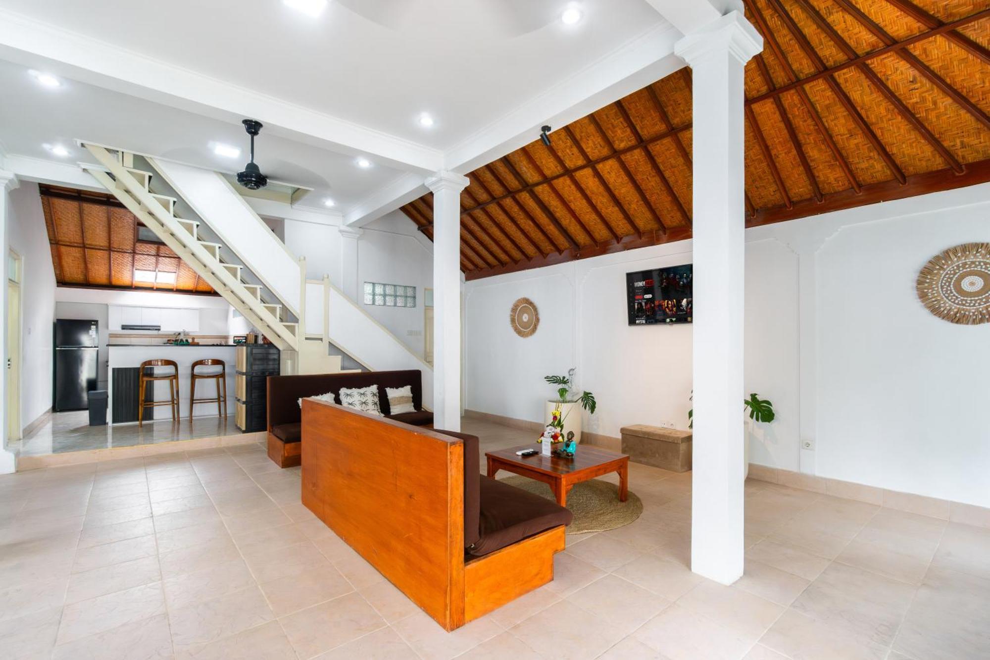Putri Mila Seminyak (Bali)